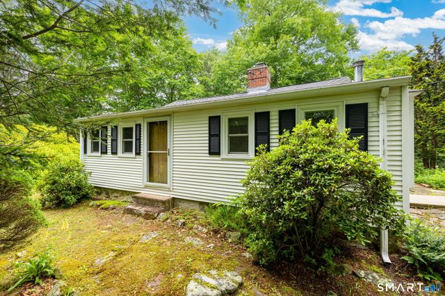 400 Thomaston Road, Watertown, CT 06795