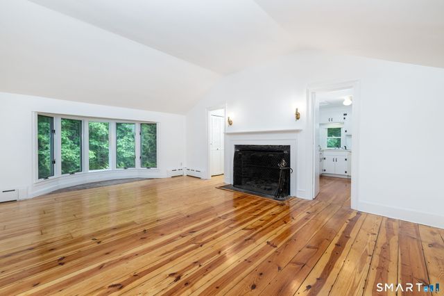400 Thomaston Road, Watertown, CT 06795