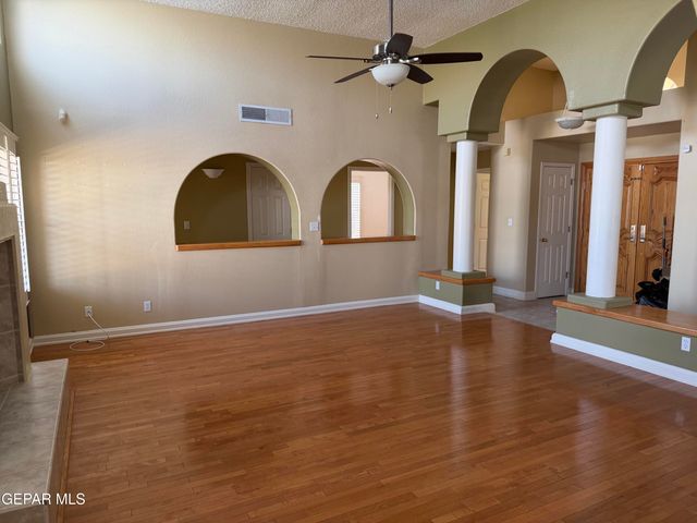 917 TECATE Place, El Paso, TX 79912