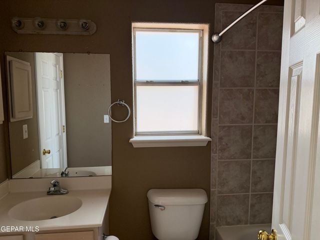 917 TECATE Place, El Paso, TX 79912