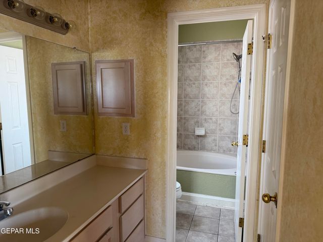 917 TECATE Place, El Paso, TX 79912