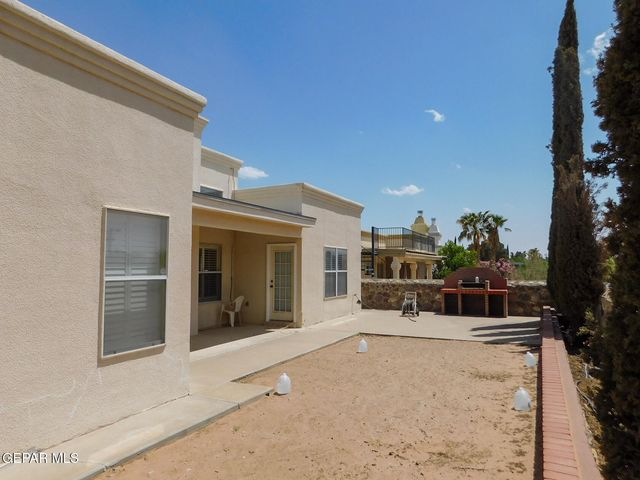 917 TECATE Place, El Paso, TX 79912