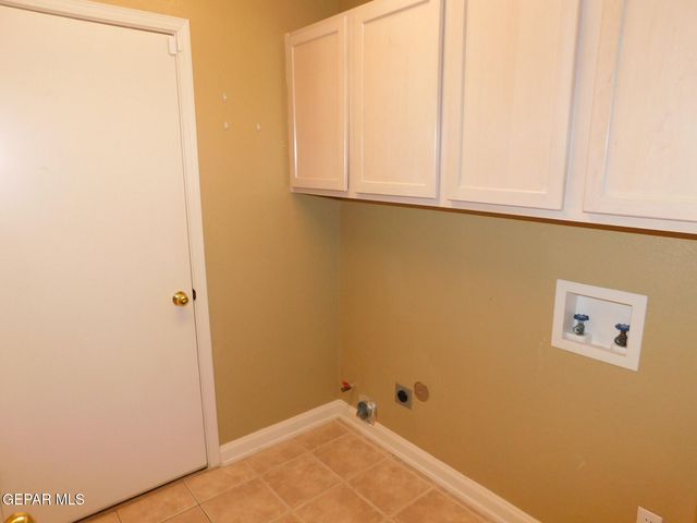 917 TECATE Place, El Paso, TX 79912