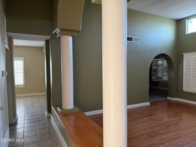 917 TECATE Place, El Paso, TX 79912