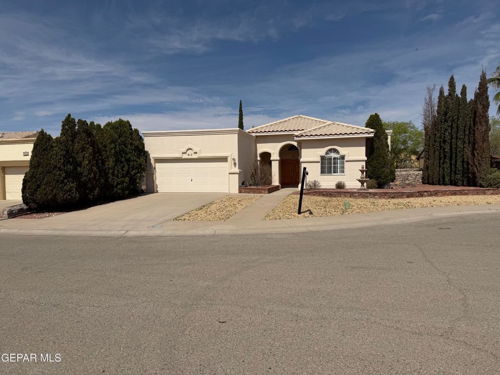 917 TECATE Place, El Paso, TX 79912