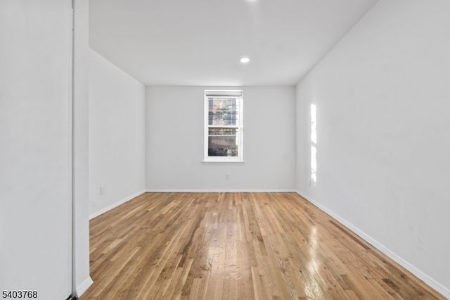 109 Grand Ave, Englewood City, NJ 07631