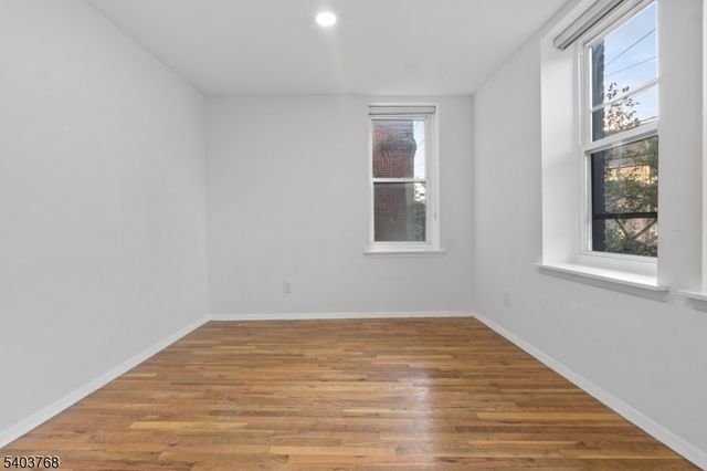 109 Grand Ave, Englewood City, NJ 07631