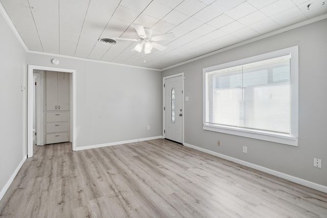 2604 2nd Place, Lubbock, TX 79415