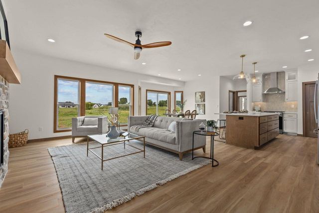 264 KERRIGAN DRIVE, Wrightstown, WI 54180