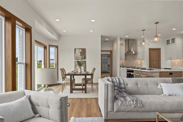 264 KERRIGAN DRIVE, Wrightstown, WI 54180