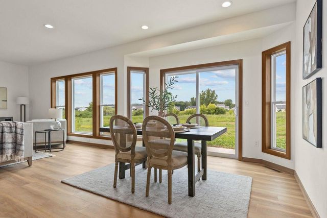 264 KERRIGAN DRIVE, Wrightstown, WI 54180