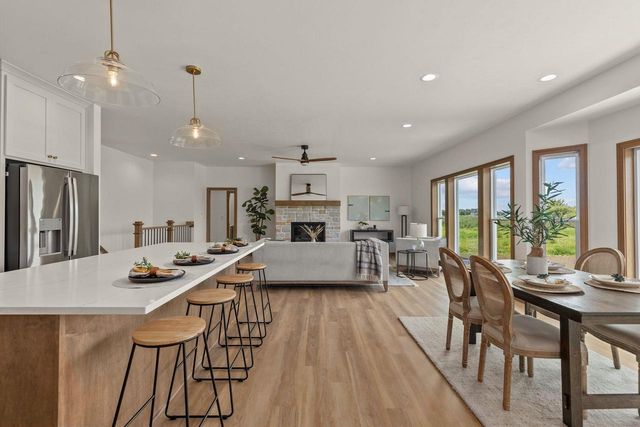 264 KERRIGAN DRIVE, Wrightstown, WI 54180