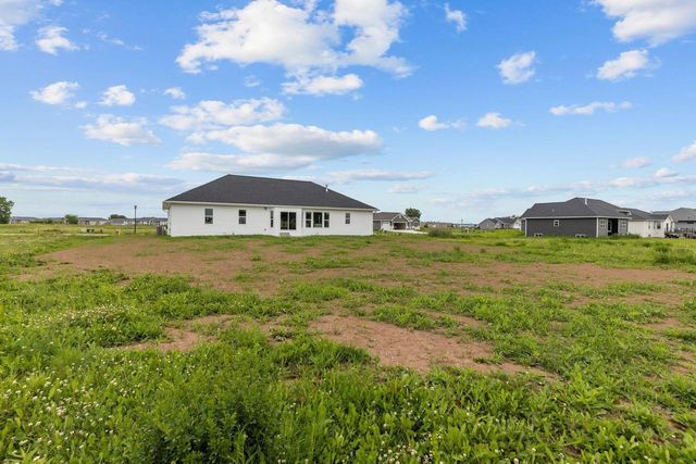 264 KERRIGAN DRIVE, Wrightstown, WI 54180