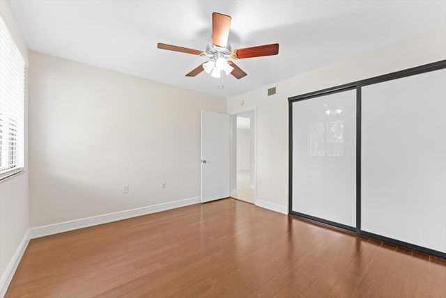 6205 BALBOA Circle 102, Boca Raton, FL 33433