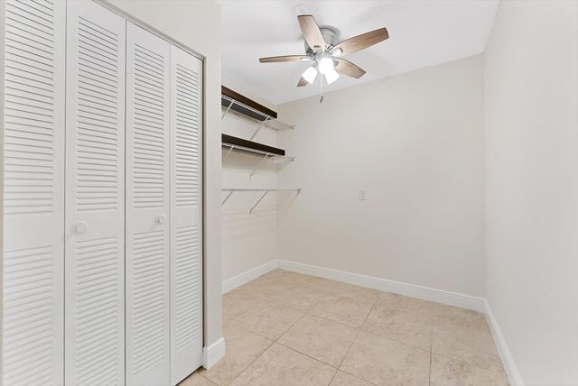6205 BALBOA Circle 102, Boca Raton, FL 33433