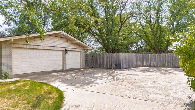 81 COUNTRY CLUB Drive, Canyon, TX 79015