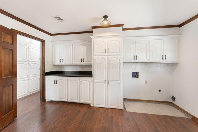 81 COUNTRY CLUB Drive, Canyon, TX 79015