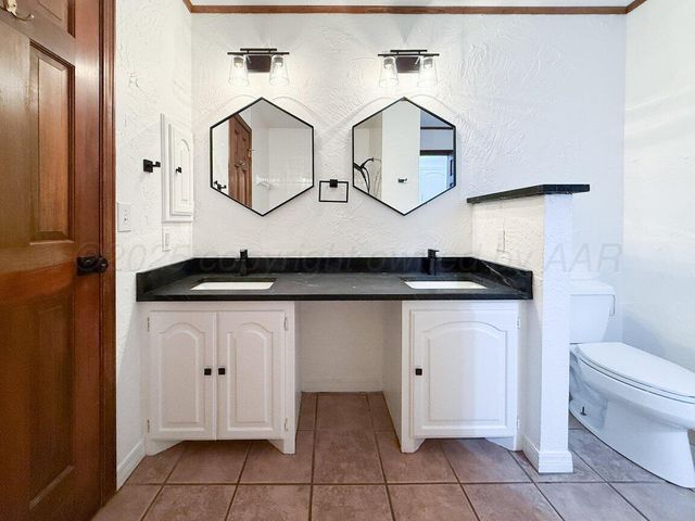 81 COUNTRY CLUB Drive, Canyon, TX 79015