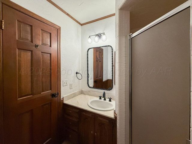 81 COUNTRY CLUB Drive, Canyon, TX 79015