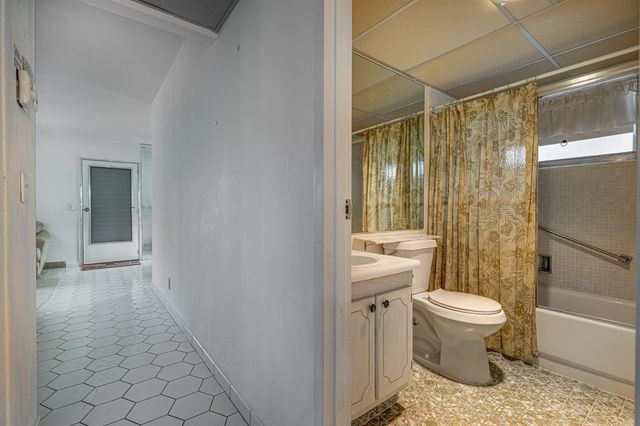 141 Saxony C Terrace 141, Delray Beach, FL 33446