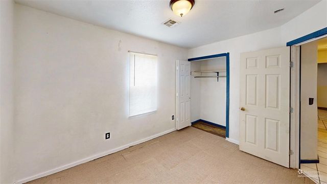 2721 SW I Ave, Lawton, OK 73505