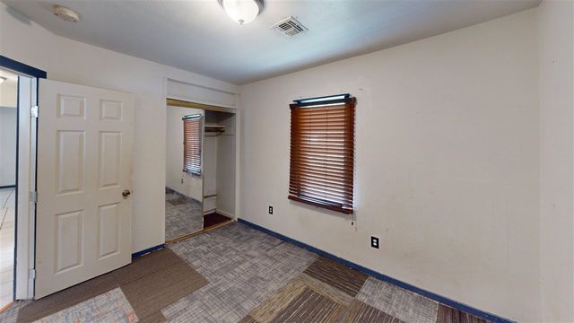 2721 SW I Ave, Lawton, OK 73505