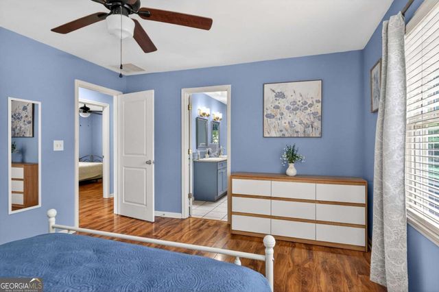 2493 Burtz Street NW, Atlanta, GA 30318