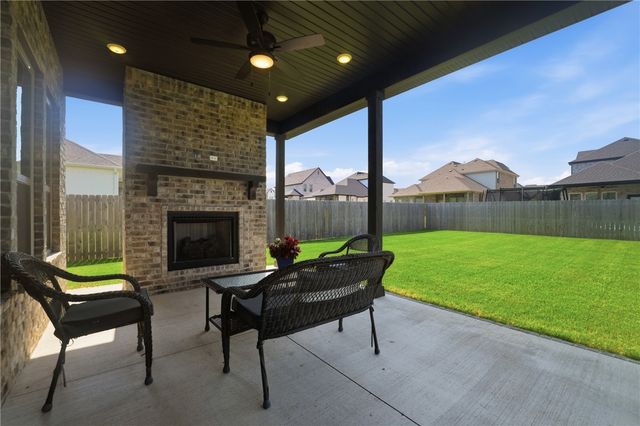 1421 Elijahs Drive, Cave Springs, AR 72718