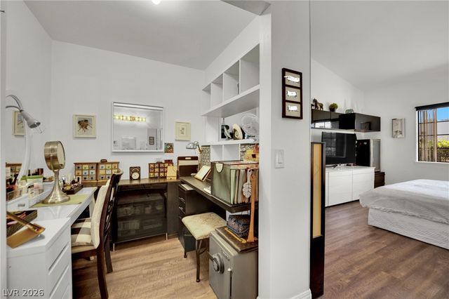 2851 South Valley View Boulevard 1100, Las Vegas, NV 89102