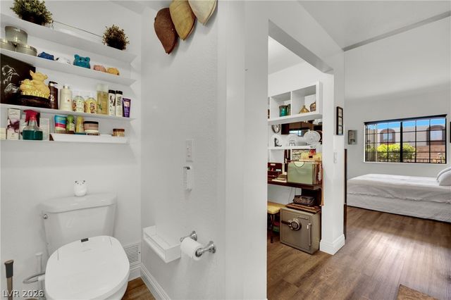 2851 South Valley View Boulevard 1100, Las Vegas, NV 89102