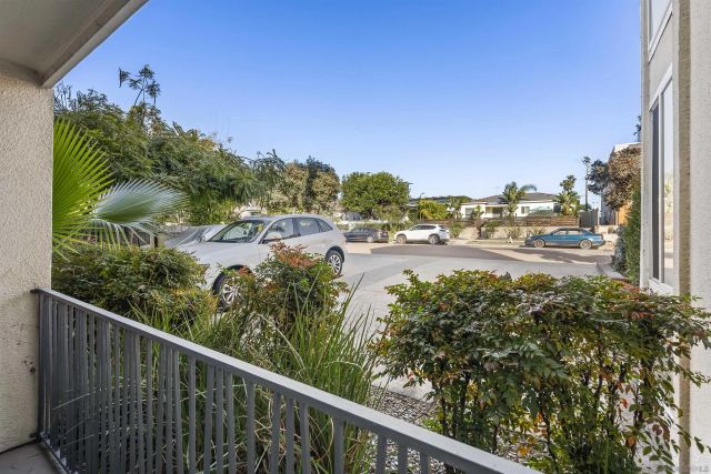 3910 Haines St 106, San Diego, CA 92109