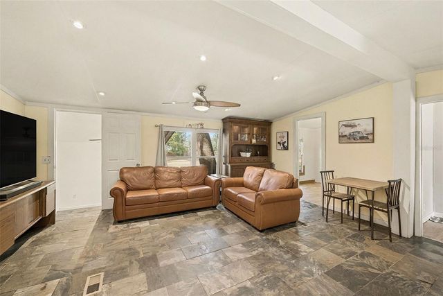 5601 JOYCE SHEFFIELD LANE, Plant City, FL 33565