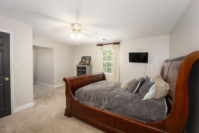 1004 Chariot Drive, Soddy Daisy, TN 37379