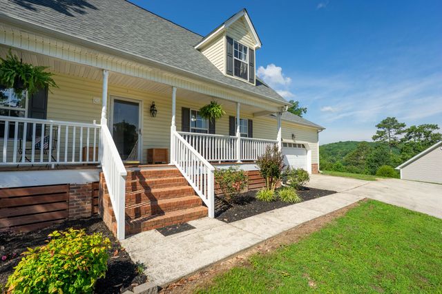 1004 Chariot Drive, Soddy Daisy, TN 37379