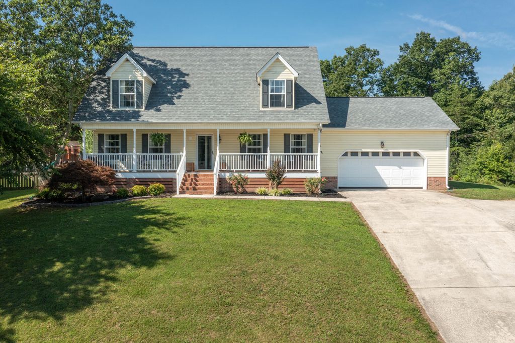 1004 Chariot Drive, Soddy Daisy, TN 37379
