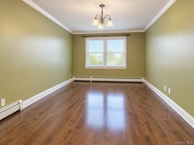 14035 183rd Street, Springfield Gardens, NY 11413