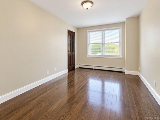 14035 183rd Street, Springfield Gardens, NY 11413