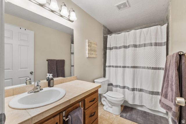 6208 W BULL RIVER RD, Highland, UT 84003