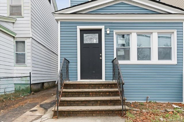 90-48 204 Street, Hollis, NY 11423