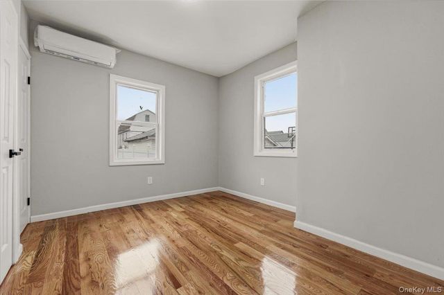 90-48 204 Street, Hollis, NY 11423