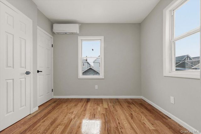 90-48 204 Street, Hollis, NY 11423