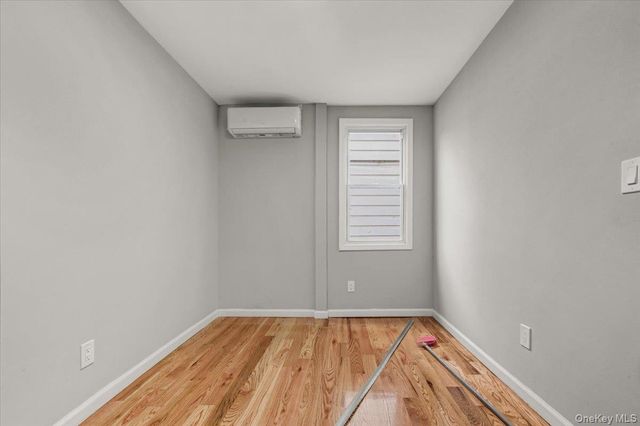 90-48 204 Street, Hollis, NY 11423