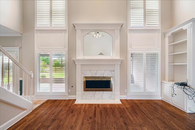 937 N WARWICK OAKS LN N, Collierville, TN 38017