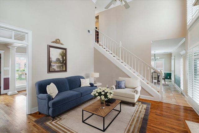 937 N WARWICK OAKS LN N, Collierville, TN 38017
