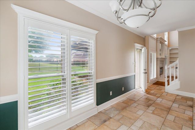 937 N WARWICK OAKS LN N, Collierville, TN 38017