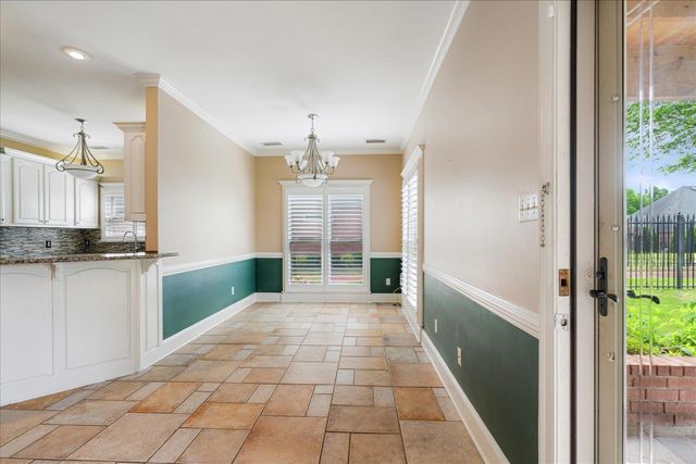 937 N WARWICK OAKS LN N, Collierville, TN 38017