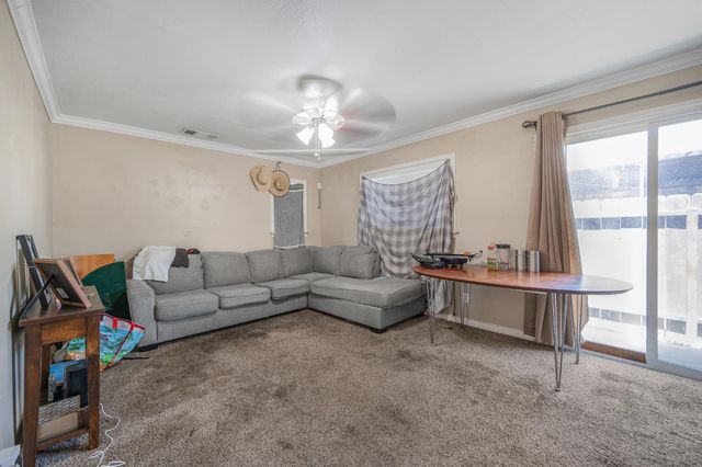 1107 E Brown Avenue, Fresno, CA 93704