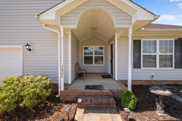 151 Mayor Court, Raeford, NC 28376