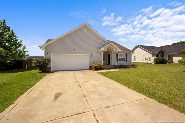 151 Mayor Court, Raeford, NC 28376