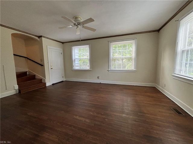 1609 Claremont AVE A, Norfolk, VA 23507